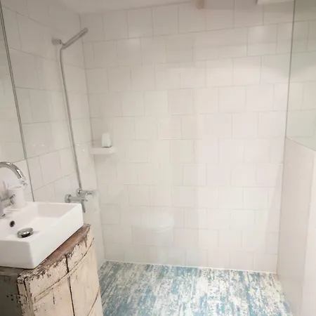 Spacious And Modern Place Apartment Krakow
