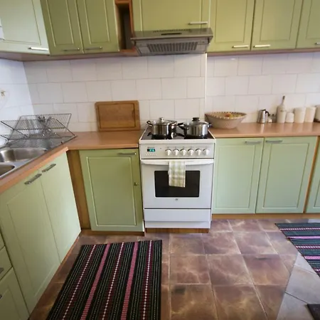 Spacious And Modern Place *