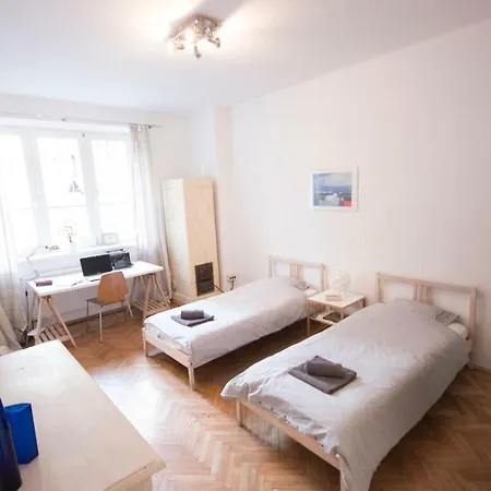 Spacious And Modern Place *